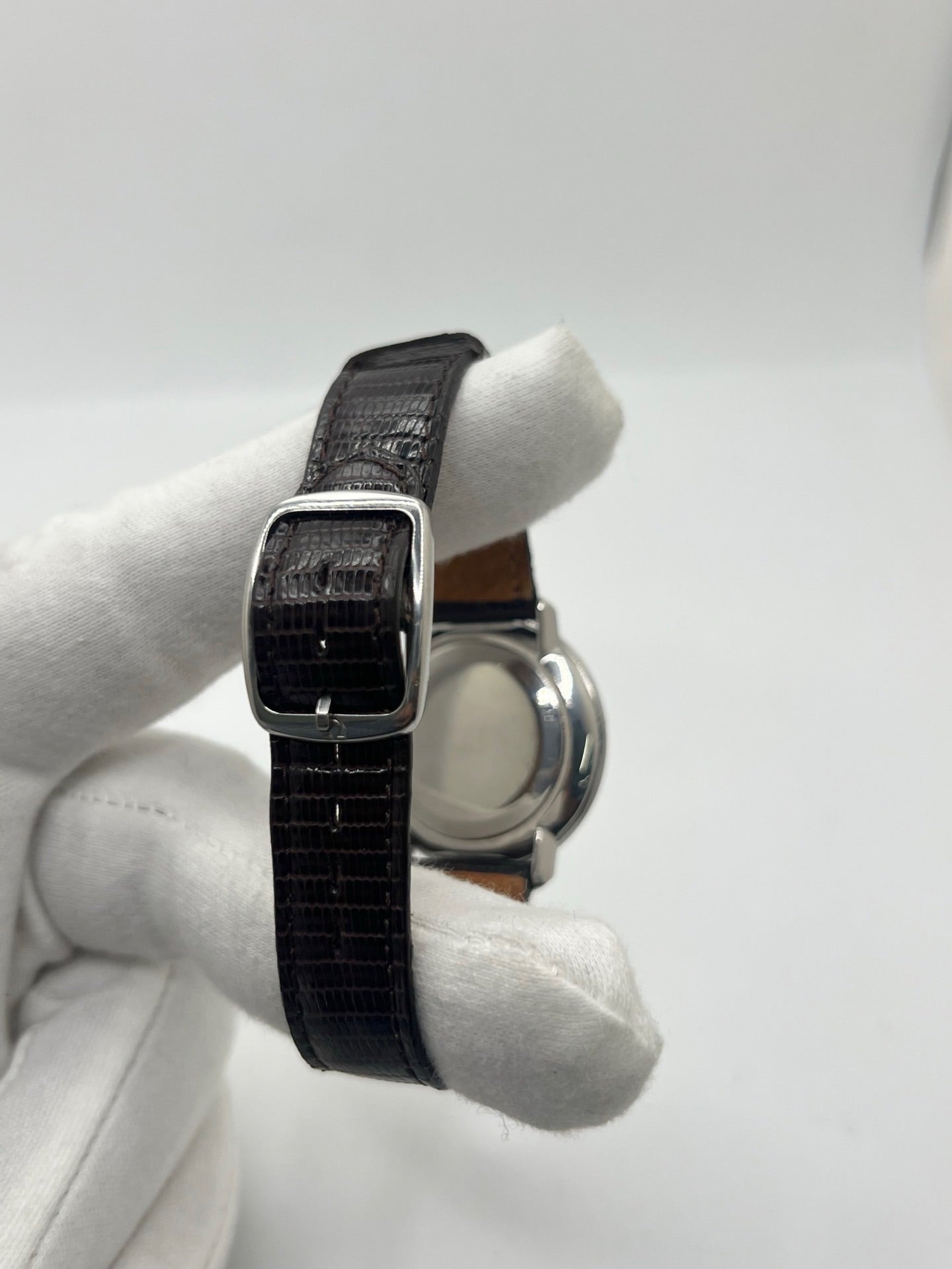 Montre OMEGA "De Ville" en acier et cuir