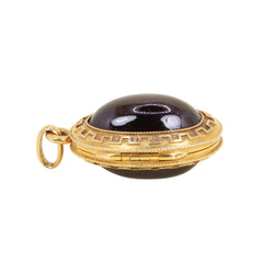 Pendentif en or jaune et grenat