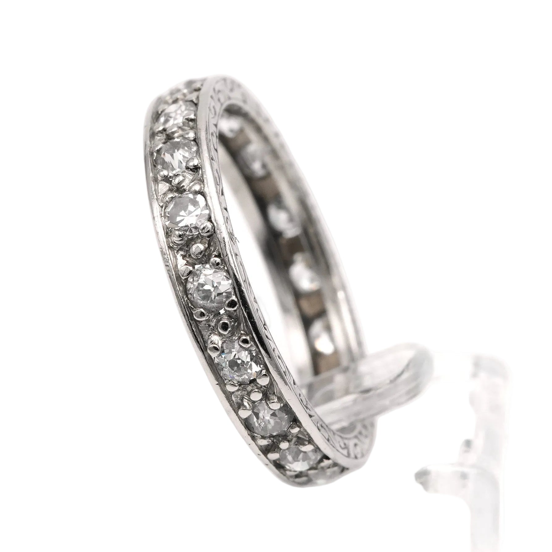 Bague Alliance en or blanc et diamants