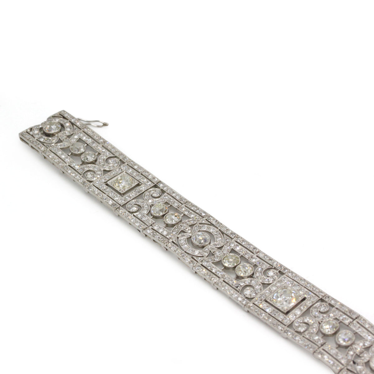 Bracelet Manchette en platine et diamants