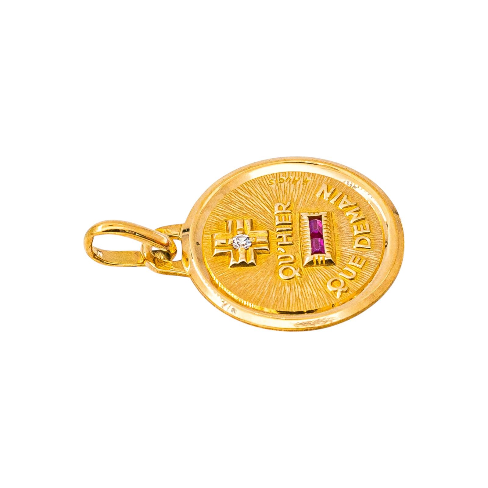 Augis Pendentif  Médaille Plus hier moins que demain  Or jaune Rubis
