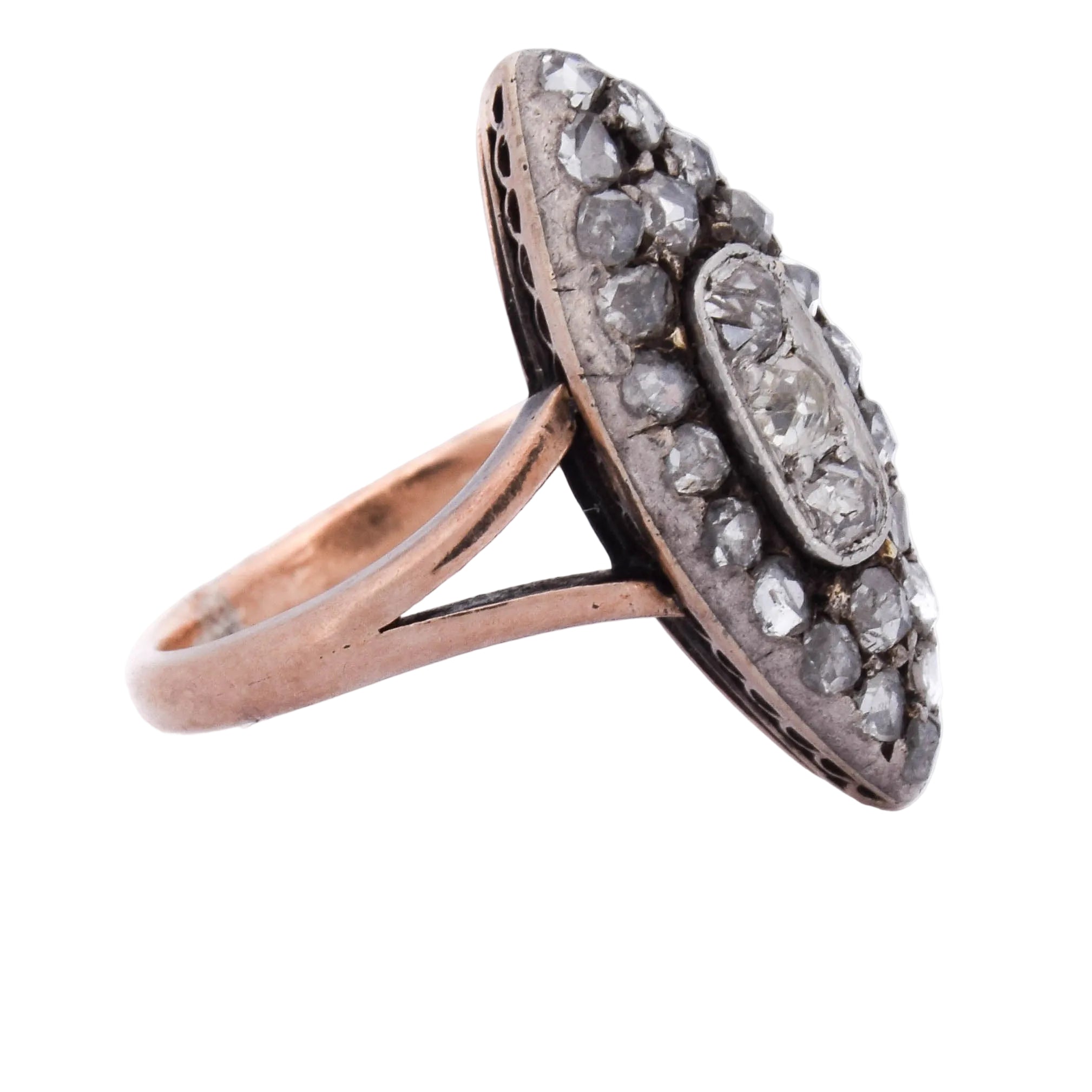 Bague Marquise en or rose, argent et diamants