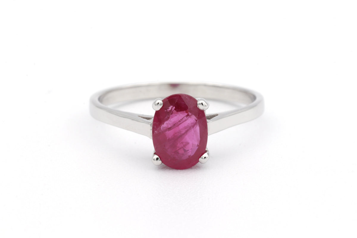 Bague Solitaire en or blanc et rubis