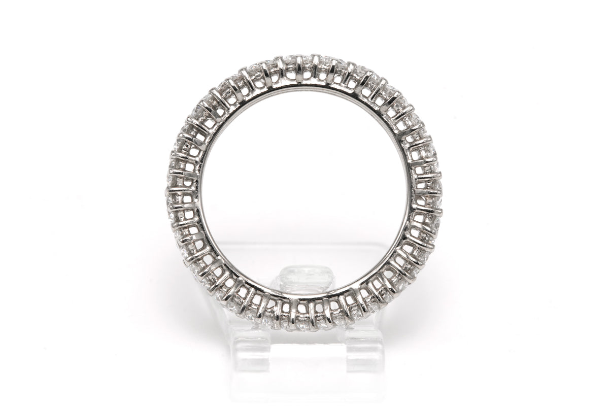 Bague Alliance en or blanc et diamants