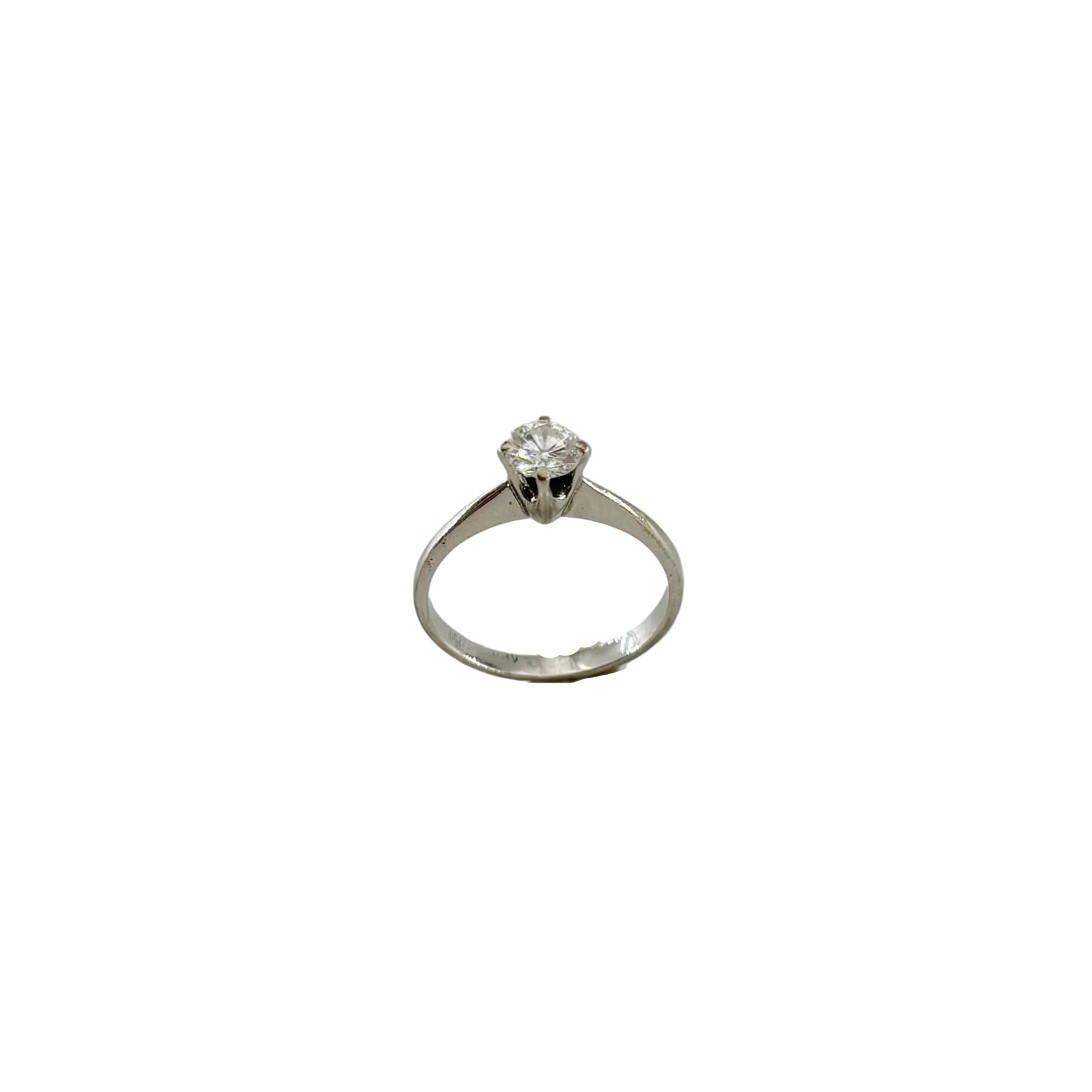 Bague Solitaire en or blanc et diamant