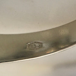 Bague Dôme en or blanc et diamants