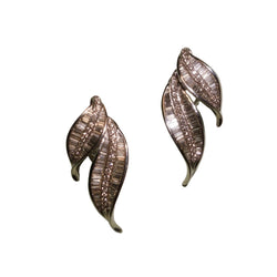 Boucles d'oreilles Clips en or blanc, platine et diamants