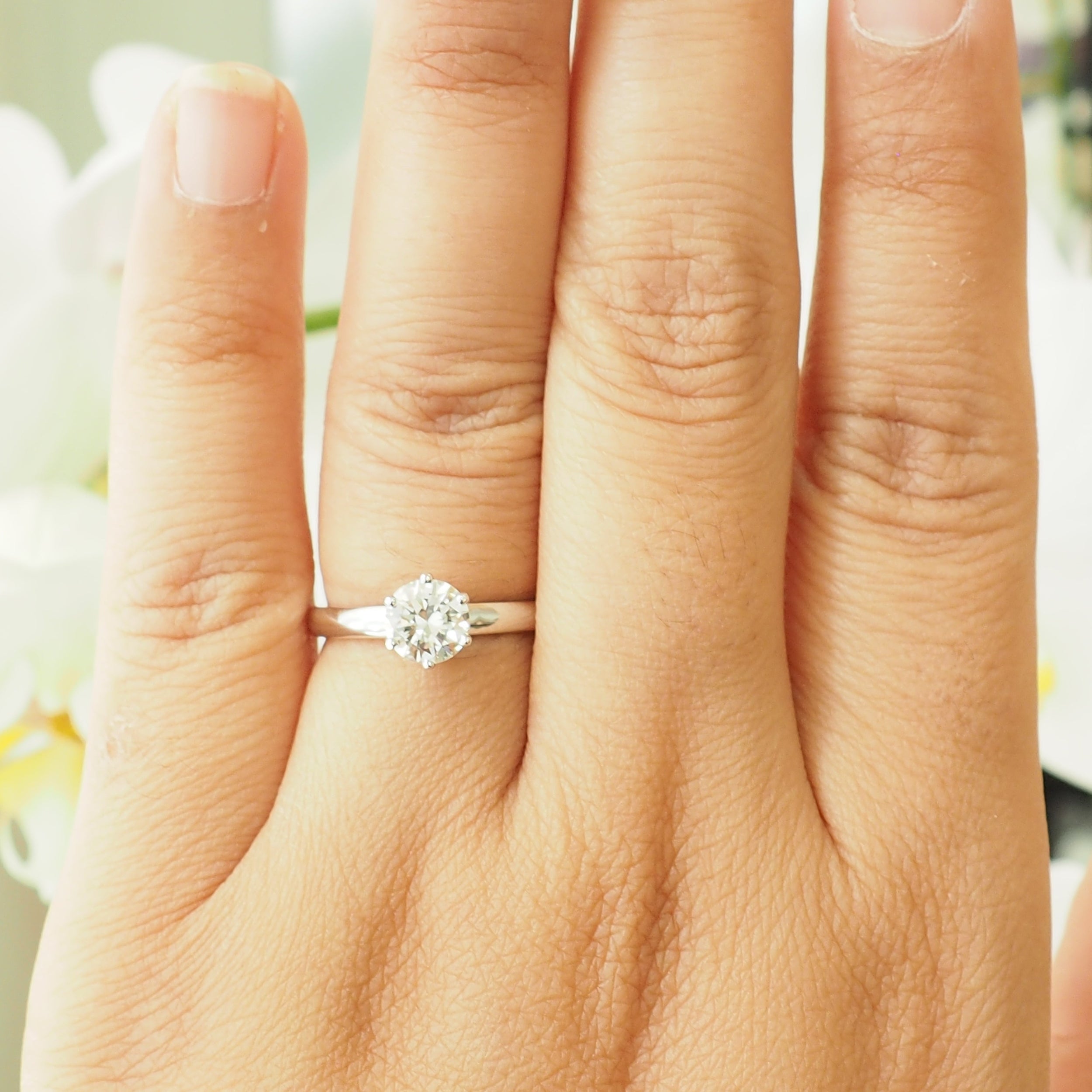 Bague Solitaire en or blanc et diamant
