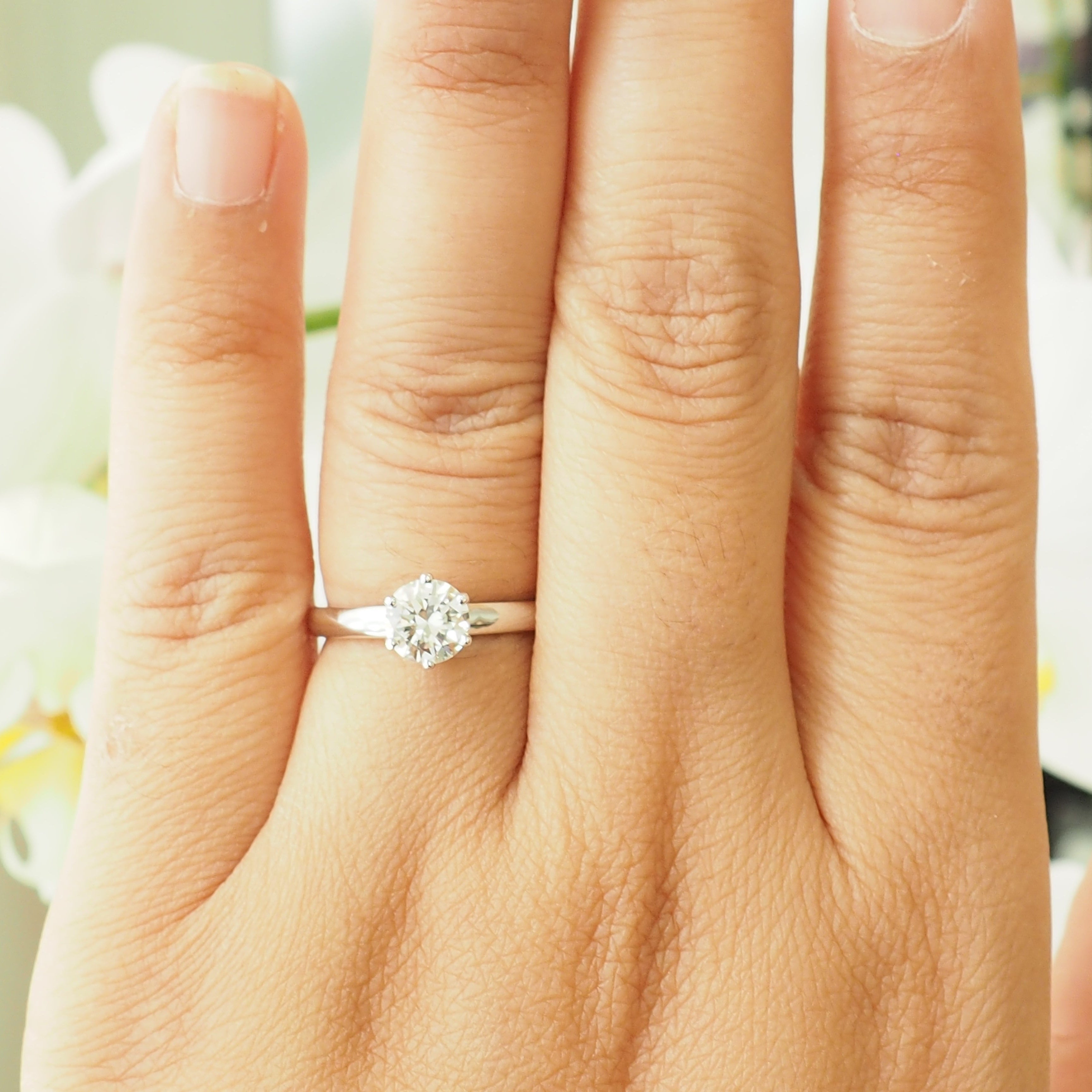 Bague Solitaire en or blanc et diamant