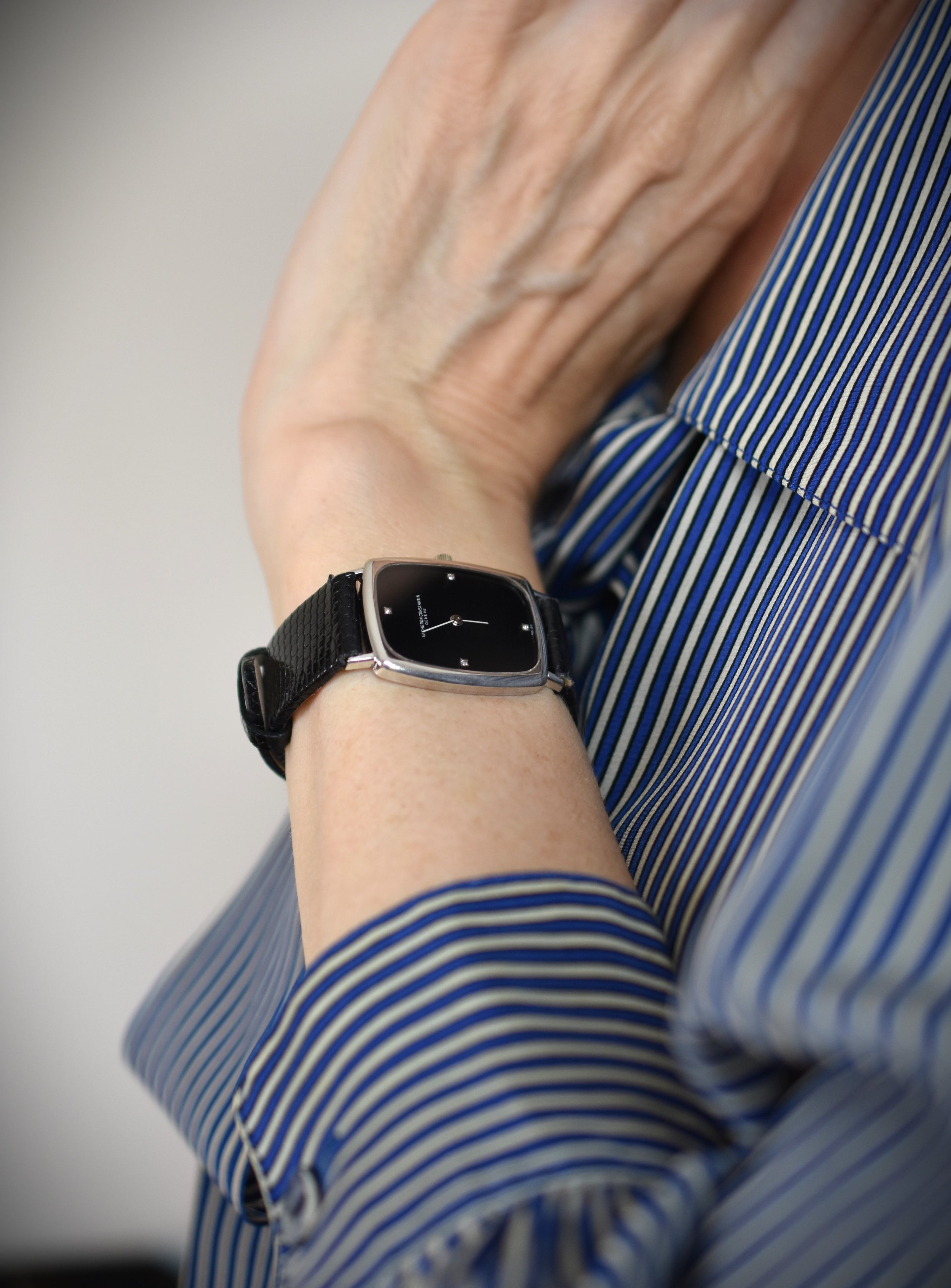 Montre VACHERON CONSTANTIN en or blanc, acier, cuir, onyx et diamants