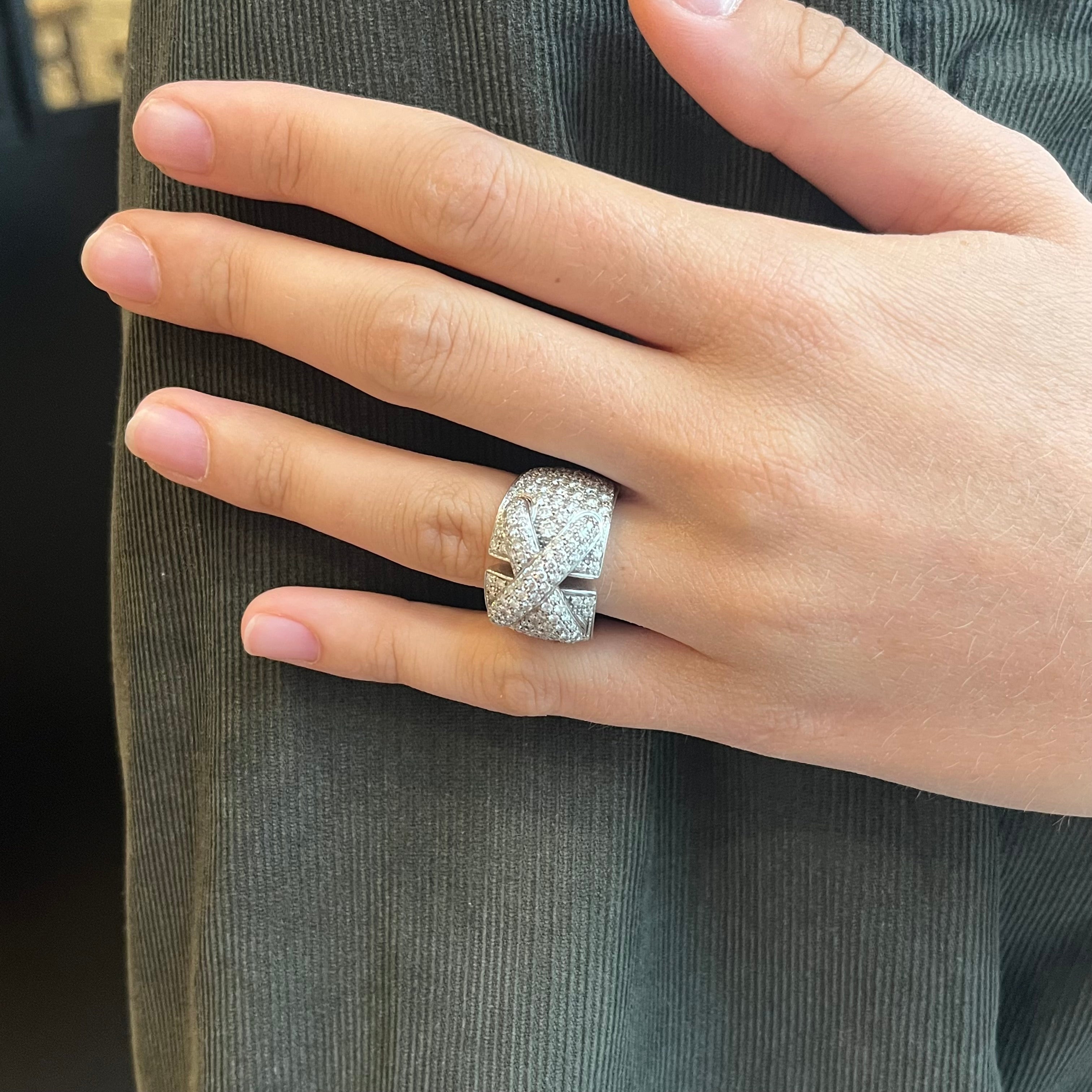 Bague Bandeau CHAUMET "Liens XL" en or blanc et diamants