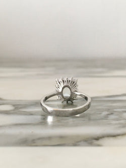 Bague Entourage en or blanc, aigue-marine et diamants