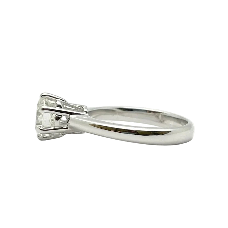 Bague Solitaire en or blanc et diamant