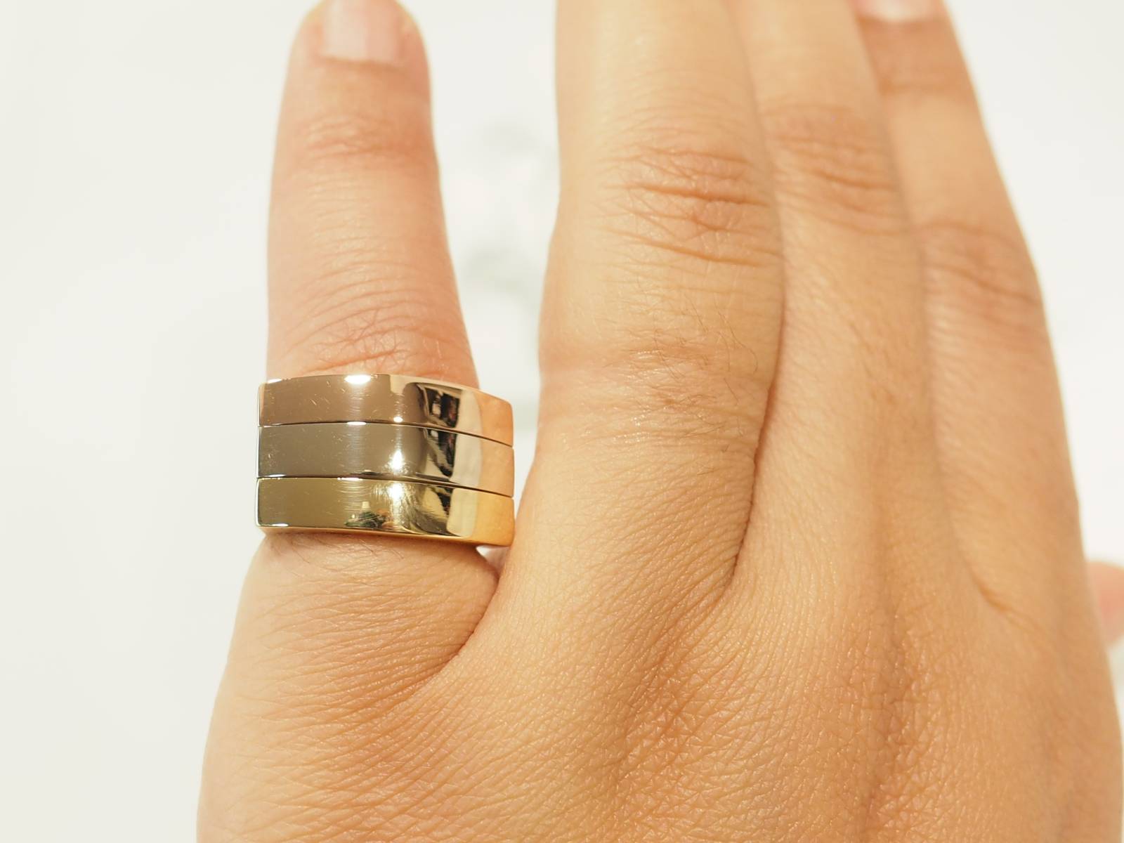 Bague en or jaune, or rose, et or blanc