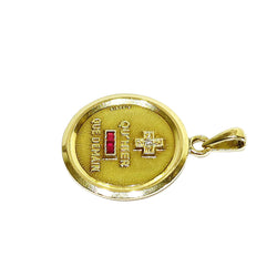 Médaille AUGIS en or jaune, rubis et diamant
