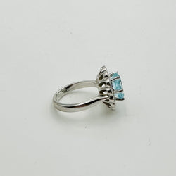 Bague Marguerite en or blanc, aigue-marine et diamants