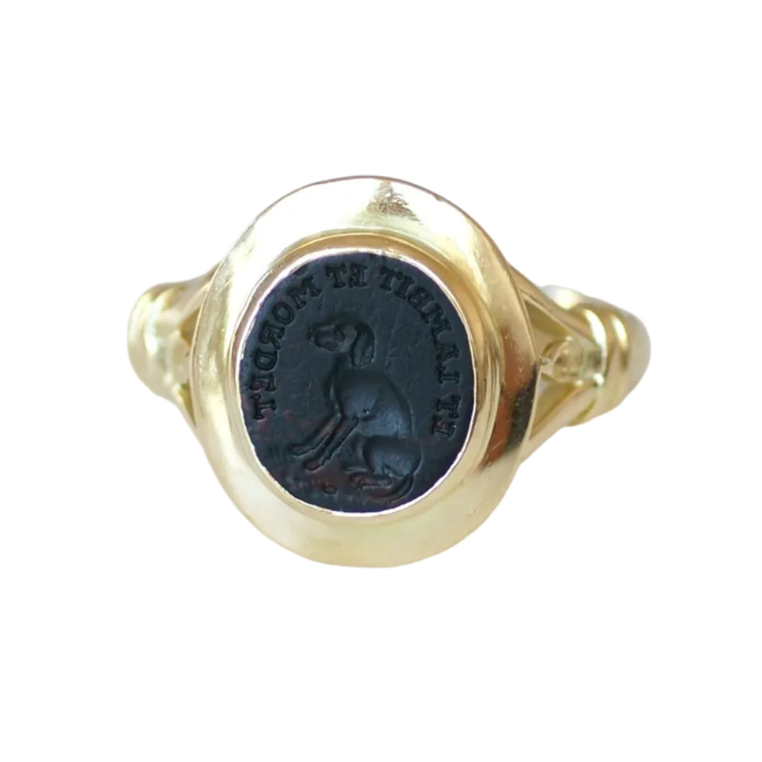 Bague Chevalière en or jaune et jaspe