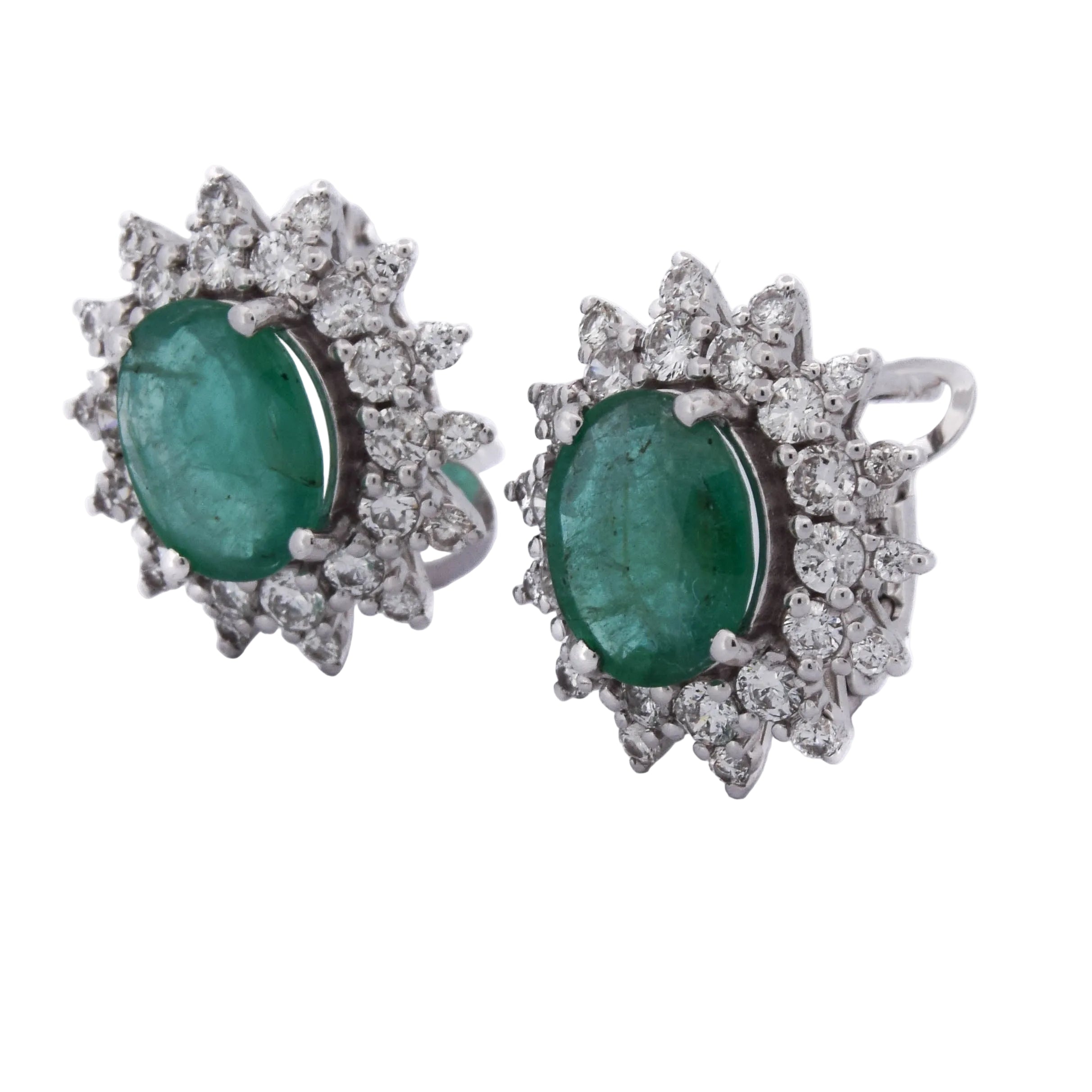 Boucles d'oreilles Clips en or blanc, émeraudes et diamants
