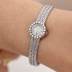 Montre JAEGER-LECOULTRE en or blanc et diamants