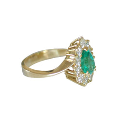 Bague Entourage en or jaune, émeraude et diamants