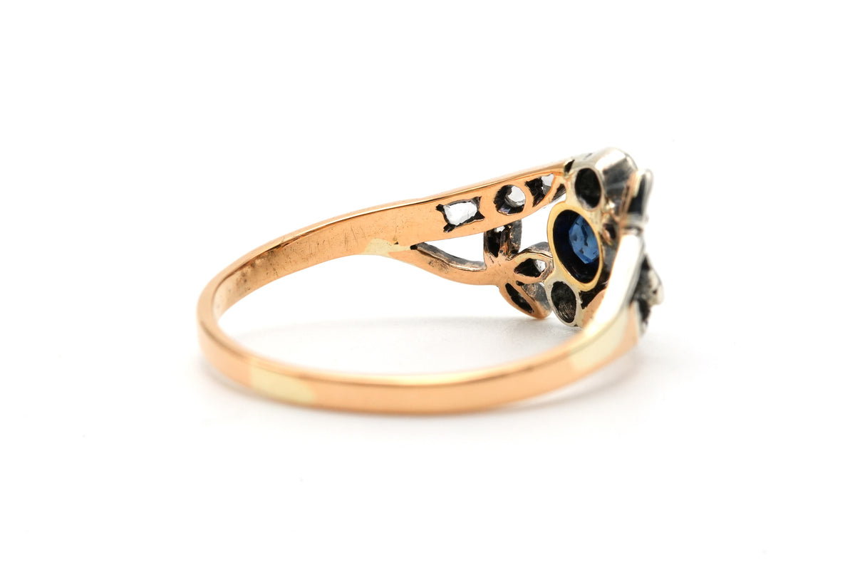 Bague en or blanc, or jaune, saphirs et diamants