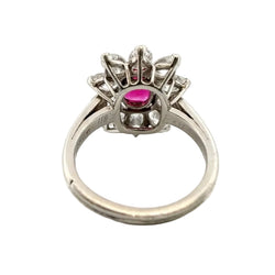 Bague Marguerite en platine, rubis et diamants