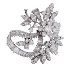 Broche en platine et diamants