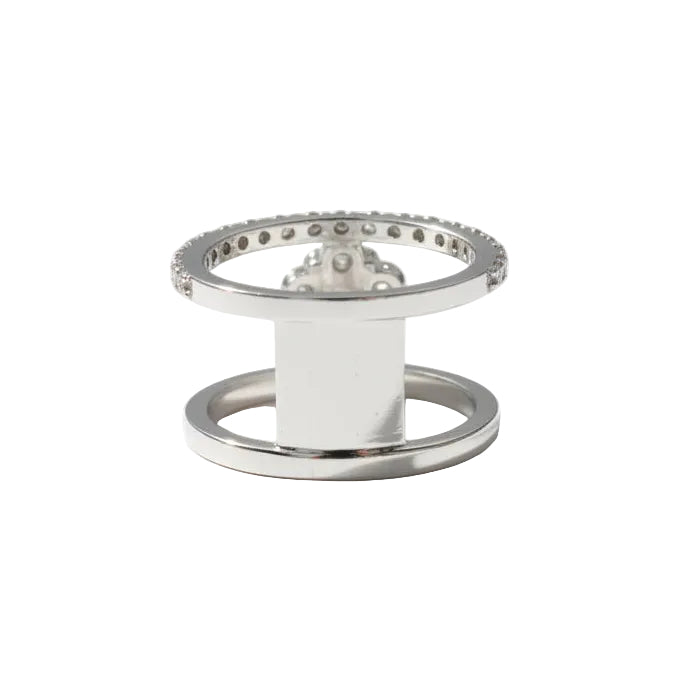 Bague Marguerite en or blanc et diamants