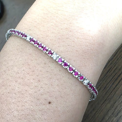 Bracelet Ligne en or blanc, rubis et diamants