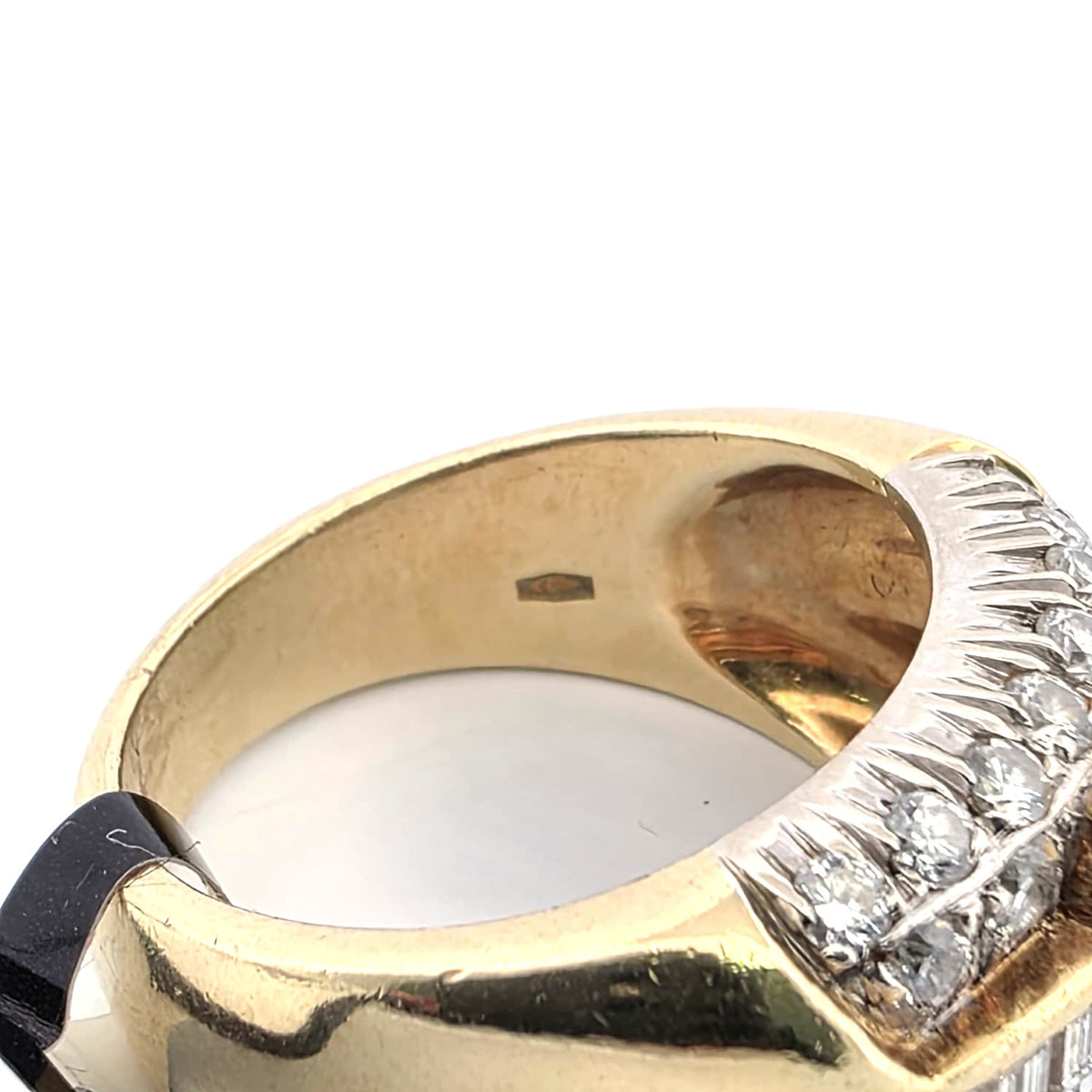 Bague Tank en or jaune, rubis et diamants