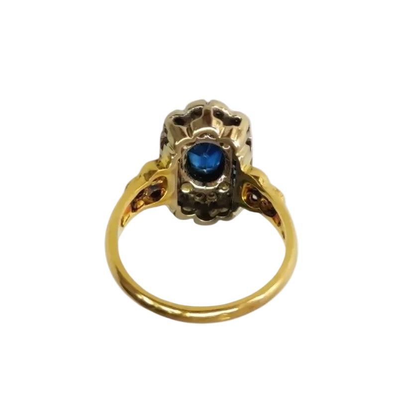 Bague en or blanc, or jaune, saphirs et diamants