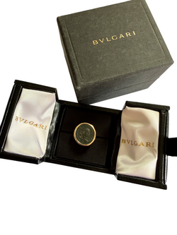 Bague Chevalière BULGARI "Monete" en or rose et bronze