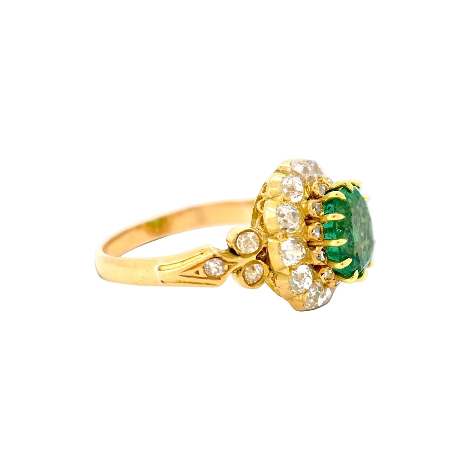 Bague Cocktail en jaune, émeraude et diamants