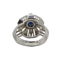 Bague Entourage en or blanc, platine, saphir, et diamants