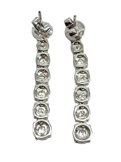 Boucles d'oreilles Pendantes en or blanc et diamants