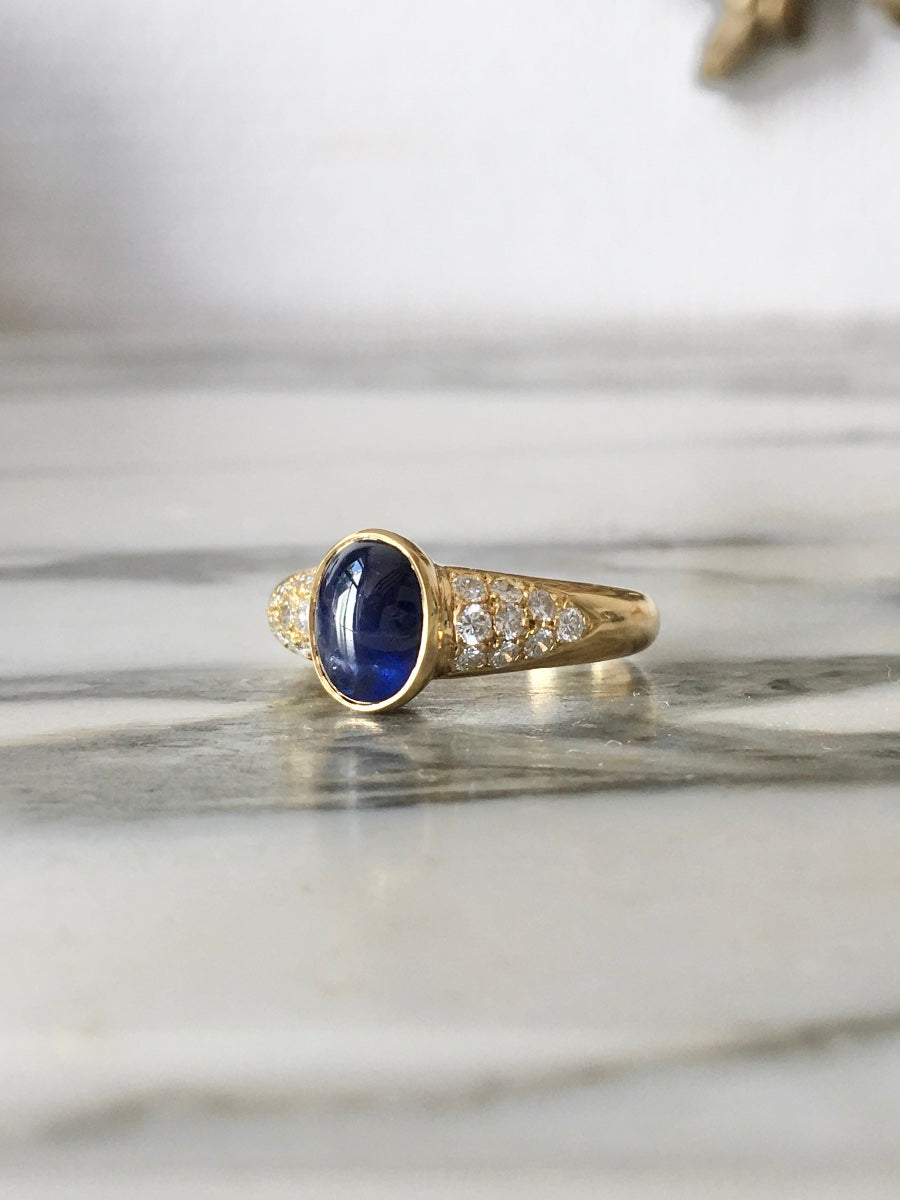 Bague en or jaune 18 carats  saphir et diamants
