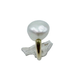 Bague Solitaire en or jaune et perle