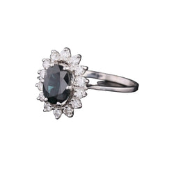 Bague Marguerite en or blanc, saphir et diamants
