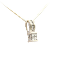 Pendentif en or blanc et diamants