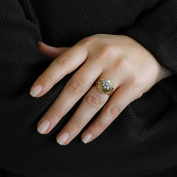 Bague Dôme en or jaune, platine et diamants