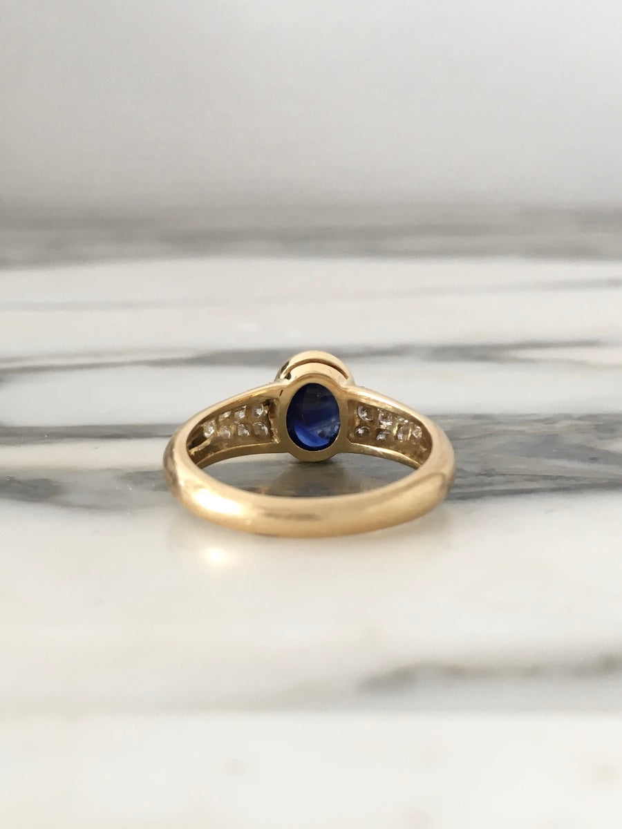 Bague en or jaune 18 carats  saphir et diamants