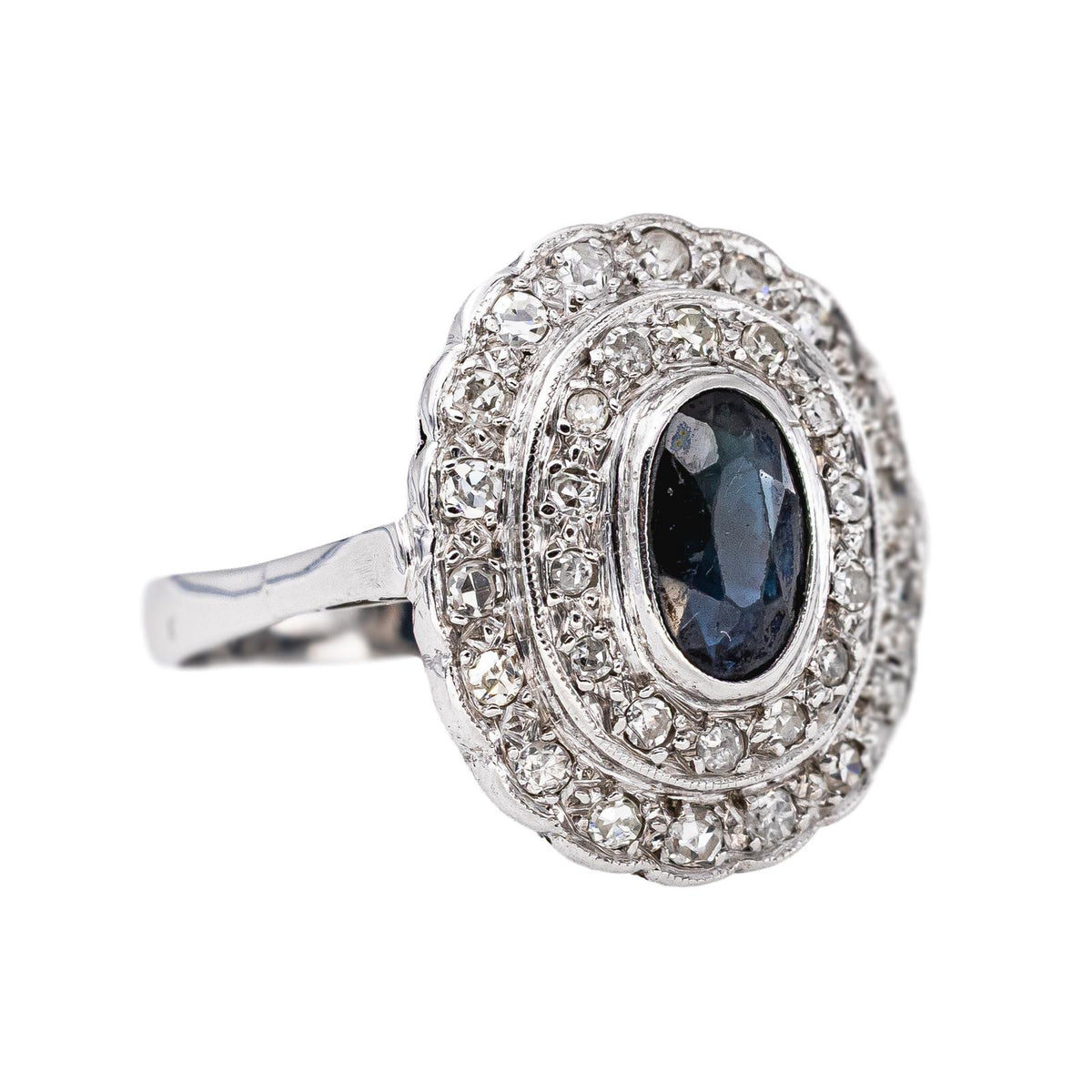Bague  Pompadour  Or blanc  Saphir