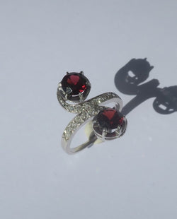 Bague Toi et Moi tourbillons XIXe Grenats Diamants Platine