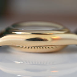 Montre ROLEX "Oyster Perpetual Bubbleback Ovetto" en or jaune et cuir