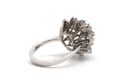 Bague Marguerite en or blanc et diamants