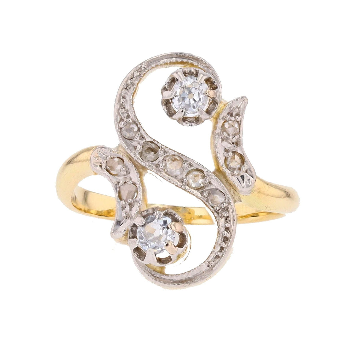 Bague en or jaune, platine et diamants