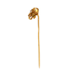 Pique à cravate en or jaune et diamant