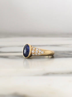 Bague en or jaune 18 carats  saphir et diamants