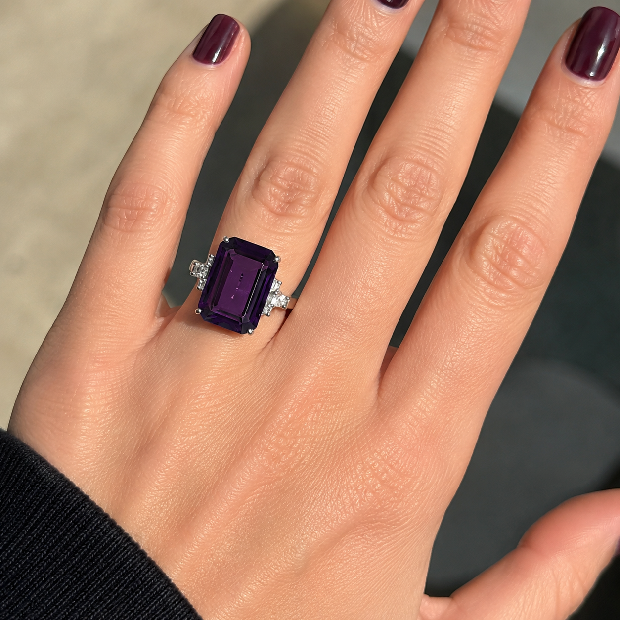 Bague Solitaire en platine, améthyste et diamants