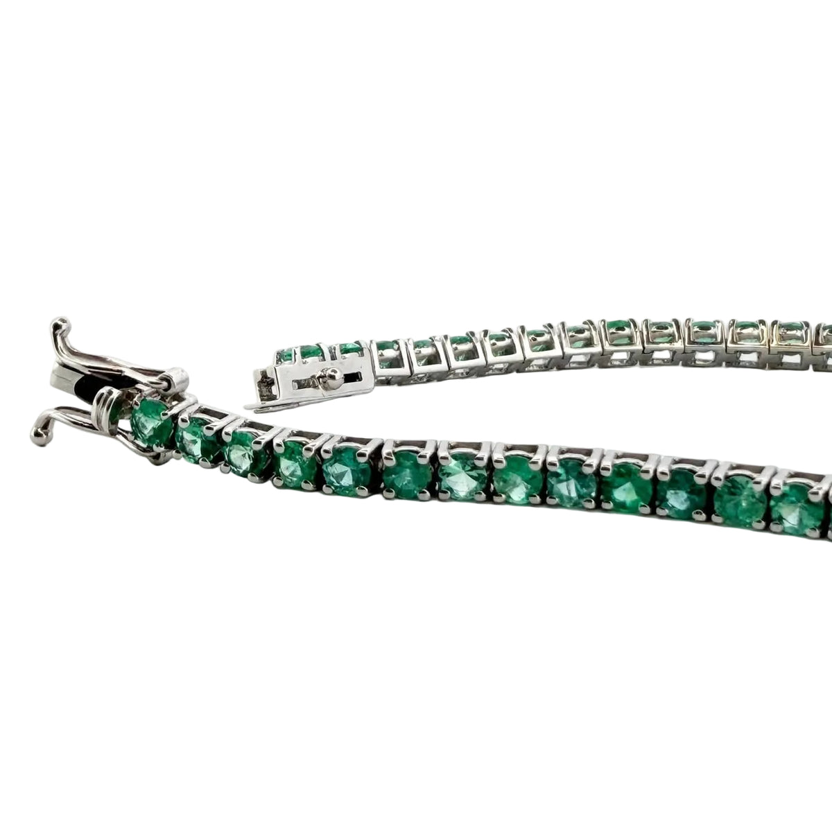 Bracelet Ligne en or blanc et émeraudes